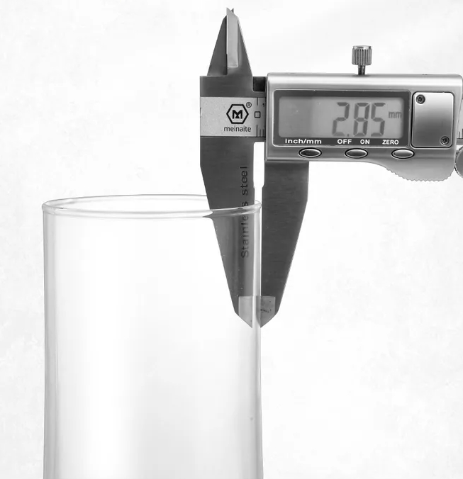 صديقة للبيئة خالية من BPA بالجملة 1300 مللي البورسليكات الزجاج الشفاف المشروب البارد صانع القهوة المثلجة مع التحلل القابل للإزالة
