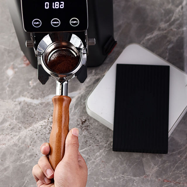 Ecocoffee 51mm Coffee Espresso بدون قعر مقبض خشبي لتصفية القهوة من Delonghi